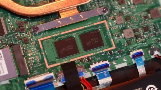 AMD Ryzen 5 7520U