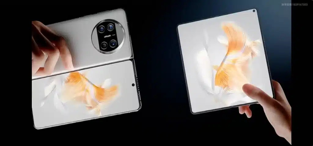 Huawei Mate X3
Galaxy Z Fold 5 rakibi 